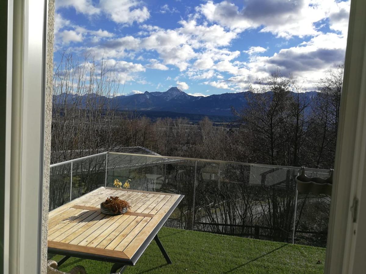Haus Mit Traumhaften Ausblick Villach Exteriör bild