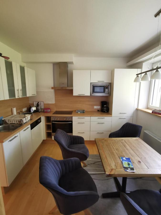 Haus Mit Traumhaften Ausblick Villach Exteriör bild