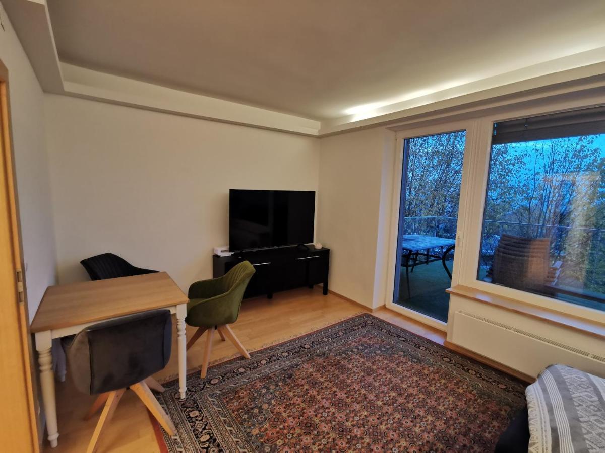 Haus Mit Traumhaften Ausblick Villach Exteriör bild